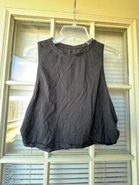 Bubblelime Women Black Crop Sleeveless T-Shirt - Twisted sides- Size Small